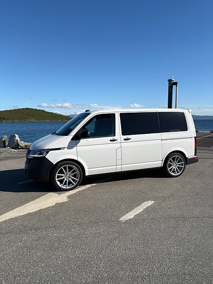 Volkswagen Transporter 6 of 14