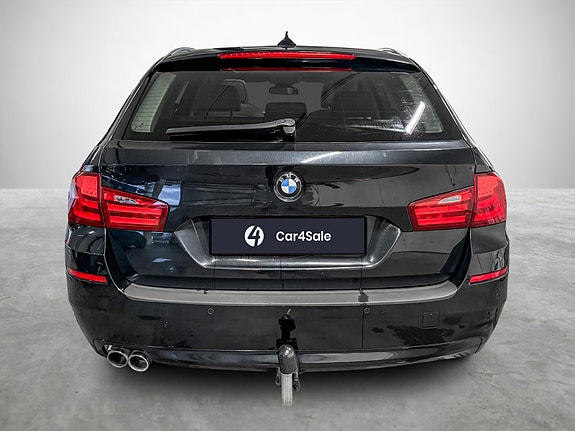 BMW 520d 4 of 30