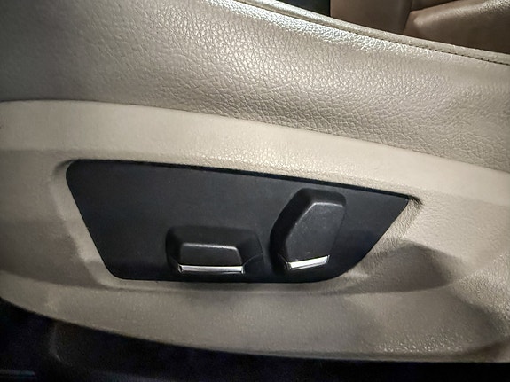 BMW 520d 11 of 30