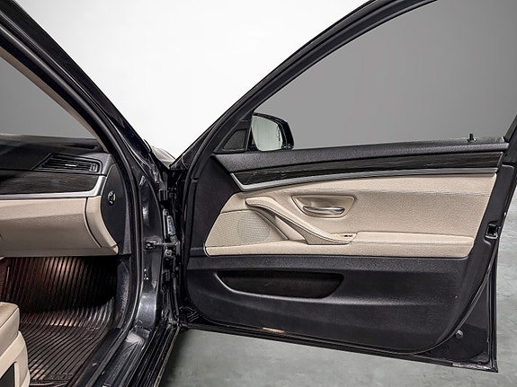 BMW 520d 20 of 30