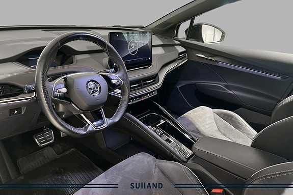 Skoda Enyaq 9 of 16
