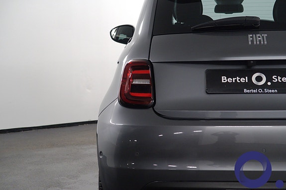 Fiat 500e 7 of 28