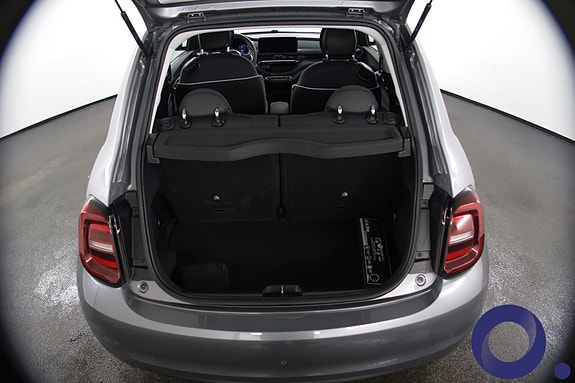 Fiat 500e 25 of 28