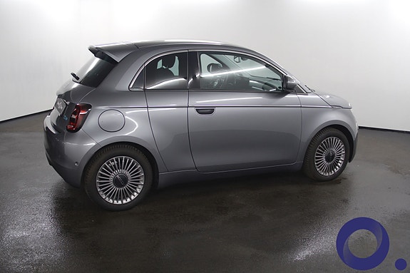 Fiat 500e 9 of 28