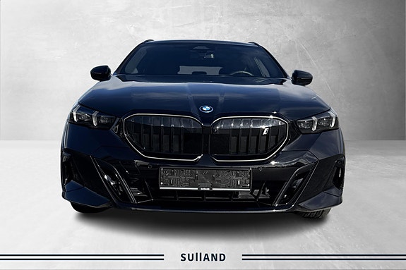 BMW i5 8 of 21