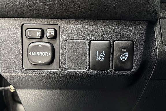 Toyota RAV4 19 of 24