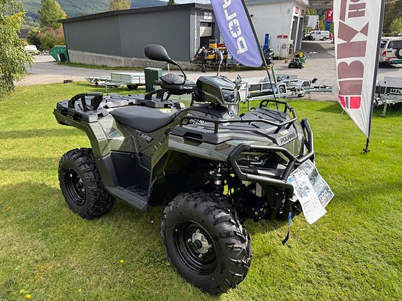 Polaris Sportsman 570 EPS 2 of 9