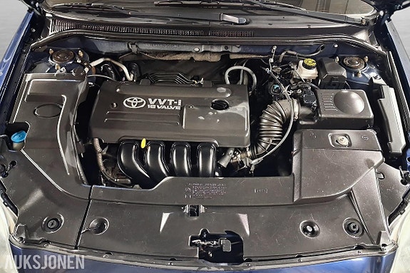 Toyota Avensis 8 of 20