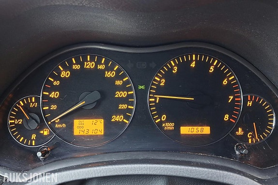 Toyota Avensis 9 of 20