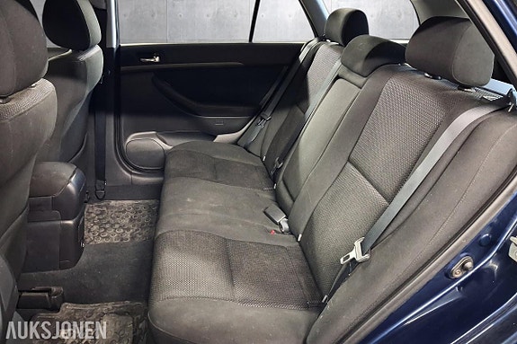 Toyota Avensis 13 of 20
