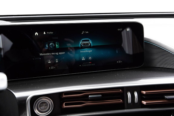 Mercedes-Benz EQC400 24 of 30