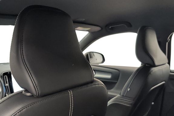 Volvo XC40 22 of 30
