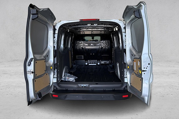 Ford Transit Connect 17 of 19