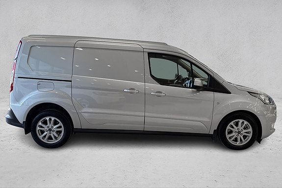 Ford Transit Connect 9 of 19