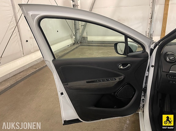 Renault Zoe 7 of 30