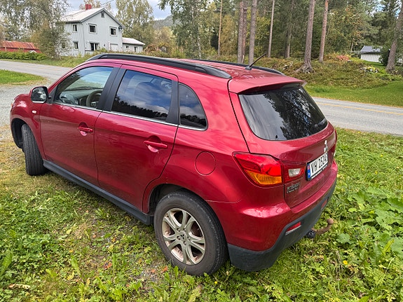 Mitsubishi ASX 2 of 7