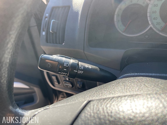 Toyota Corolla Verso 16 of 30