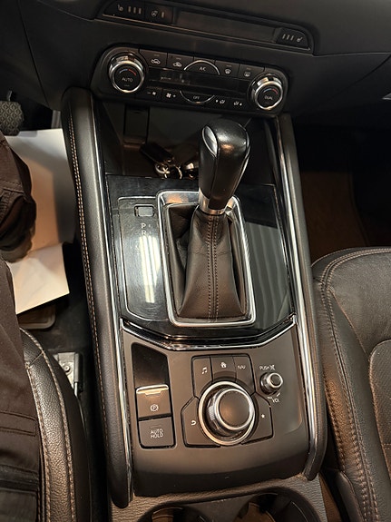 Mazda CX-5 9 of 19