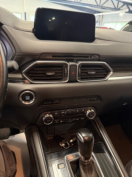 Mazda CX-5 10 of 19