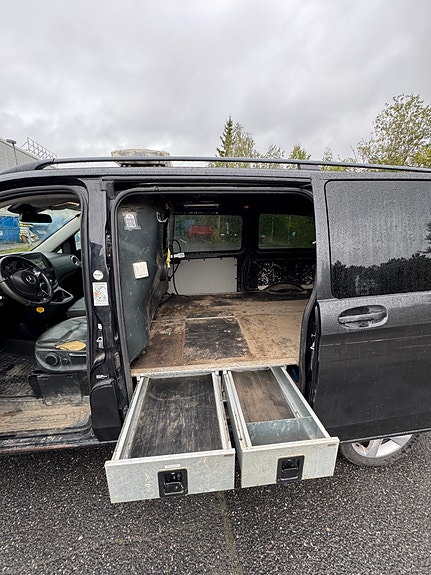 Mercedes-Benz Vito 119 17 of 22