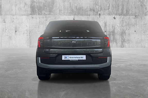 Ford Explorer 4 of 24