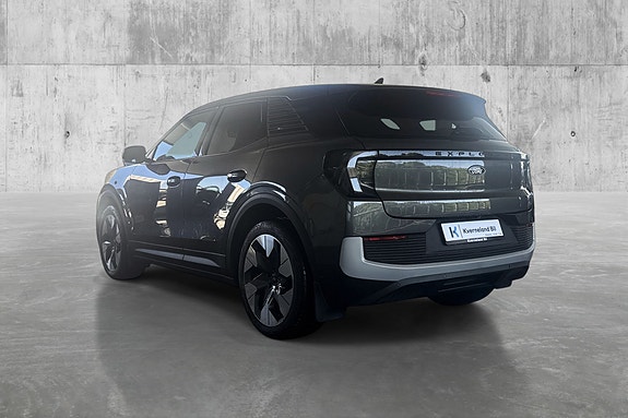 Ford Explorer 3 of 24