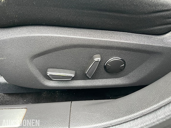 Ford Mondeo 11 of 30