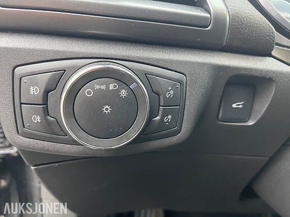 Ford Mondeo 12 of 30