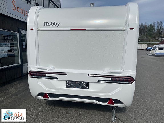 Hobby 460 LU De Luxe 2 of 21