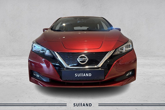 Nissan Leaf 8 of 17