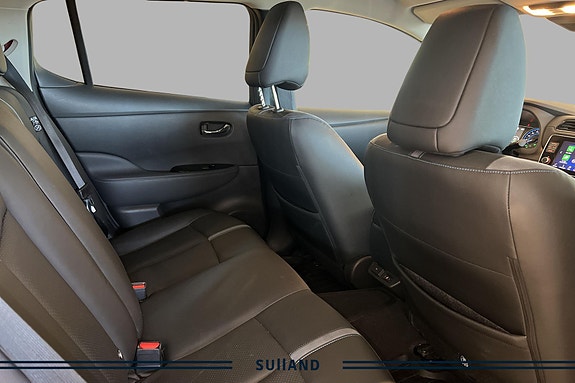 Nissan Leaf 15 of 17