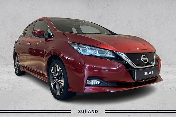 Nissan Leaf 7 of 17