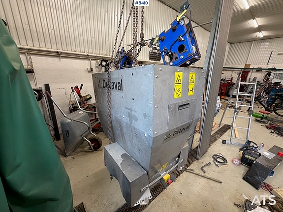 Delaval FCC kraftfôrvogn med skinner 2 of 8