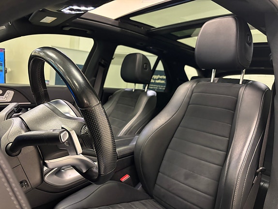 Mercedes-Benz GLE350 de 11 of 30