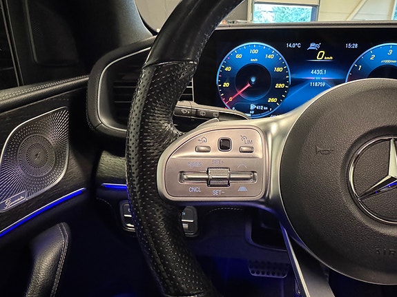 Mercedes-Benz GLE350 de 20 of 30