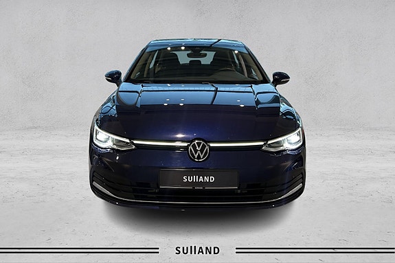 Volkswagen Golf VIII 6 of 15