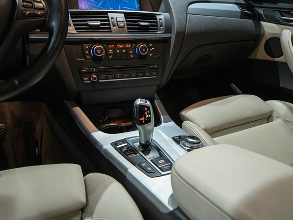 BMW X3 13 of 24