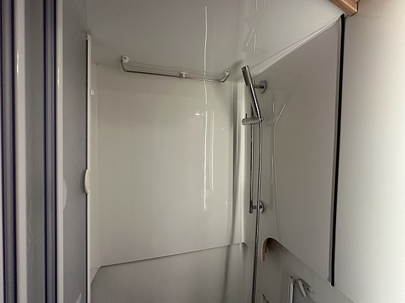 Weinsberg X-Cursion Van 500 MQ Edition [Pepper] - VW 150HK Automat - Lithium - Solcelle 24 of 30