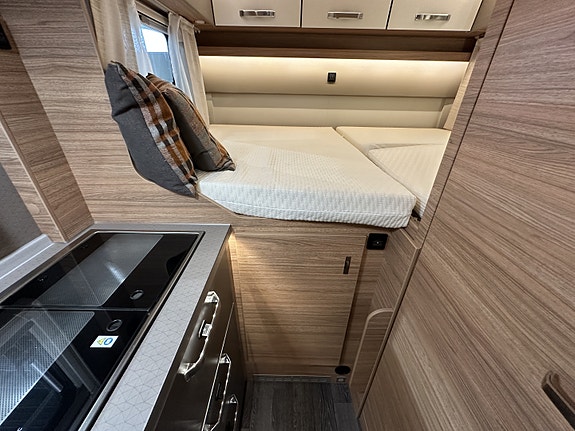 Weinsberg X-Cursion Van 500 MQ Edition [Pepper] - VW 150HK Automat - Lithium - Solcelle 29 of 30