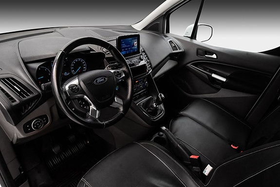 Ford Transit Connect 19 of 24