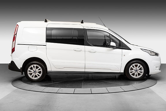 Ford Transit Connect 6 of 24