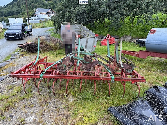 Kverneland Harv m/ sloddeplank og ribbetrommel 4 of 17