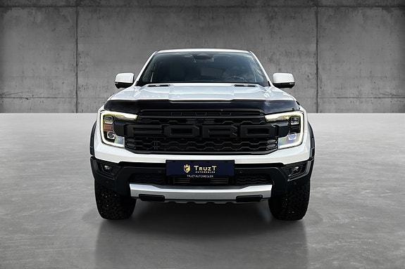 Ford Ranger Raptor 6 of 30