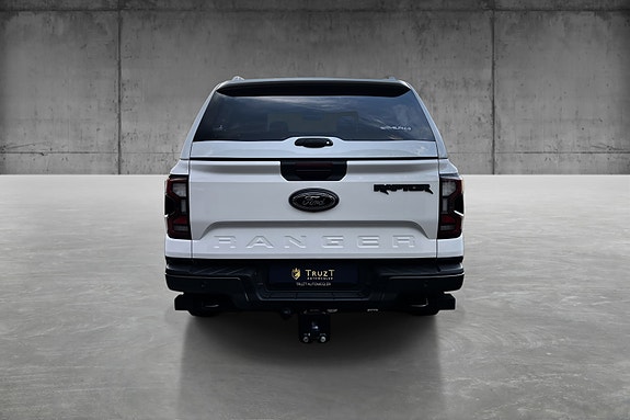 Ford Ranger Raptor 15 of 30