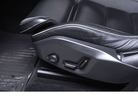 Volvo XC60 24 of 30