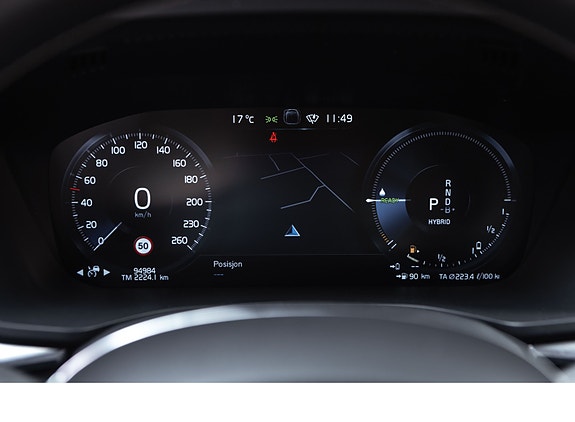 Volvo XC60 14 of 30