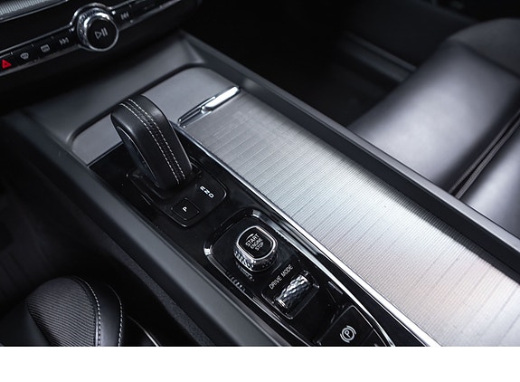 Volvo XC60 19 of 30