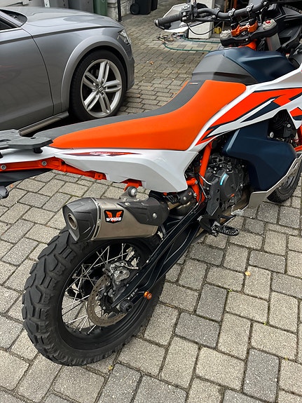 KTM 890 Adventure R 5 of 29