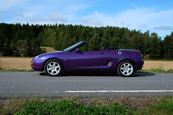 MG F 12 of 23