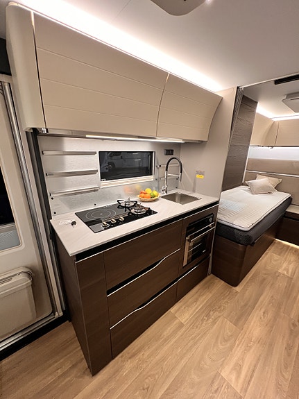 Adria ALPINA 583 UL 24 of 30